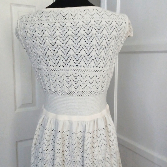 American Eagle Outfitters white and silver knit eyelet dress - Picture 7 of 10
